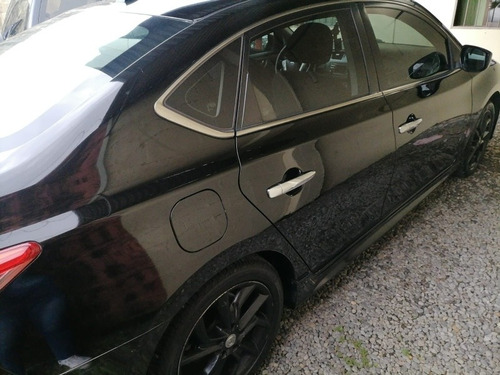 Imagen 3 de 10 de Nissan Sentra B17 Sr