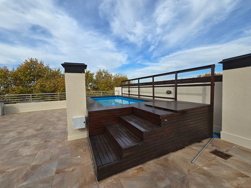Departamento Con Balcón Y Cochera En Venta -villa Sarmiento