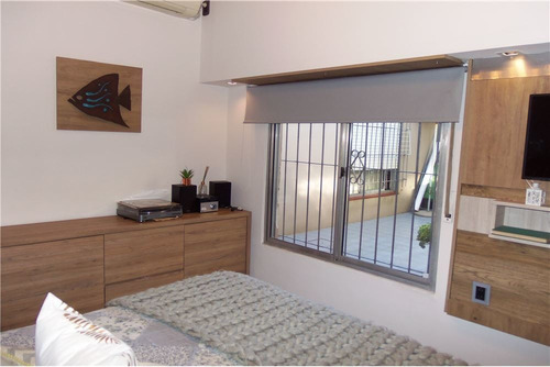 Venta Casa 5 Ambientes Cochera Quincho