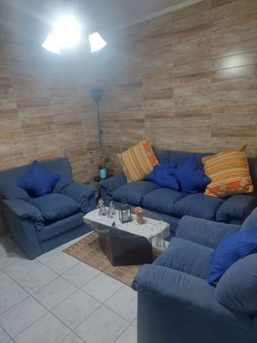Venta Casa 2 Dormitorios Cerro Con Cochera