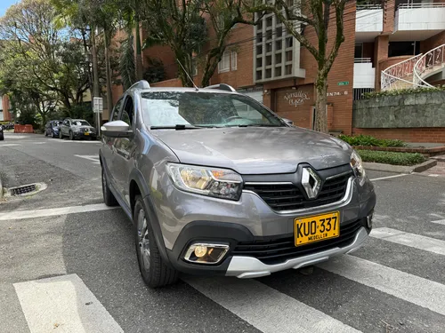 Renault Stepway 1.6 Intense Automática