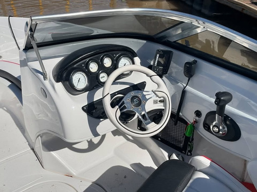 Eclipse 17 Mercury 115 Hp 4 Tiempos