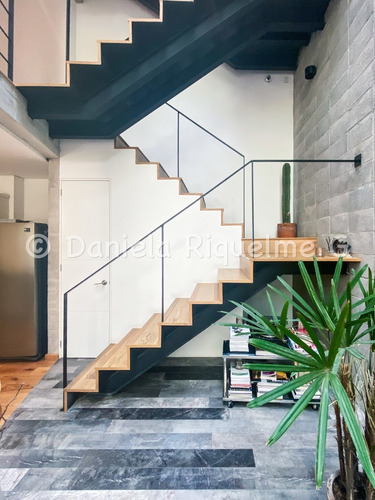 Imagen 5 de 14 de Moderno Y Muy Iluminado Town House