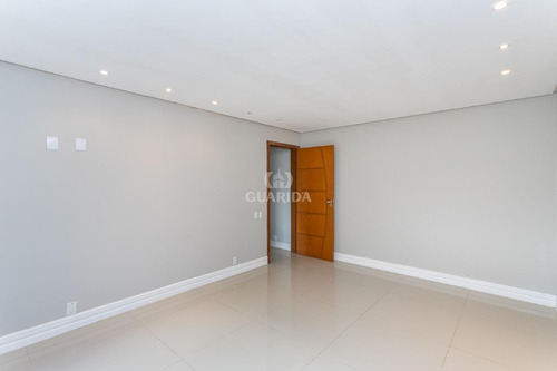Imagem 13 de 30 de Casa Comercial Para Aluguel, 3 Quartos, 4 Vagas, Tres Figueiras - Porto Alegre/rs - 11002