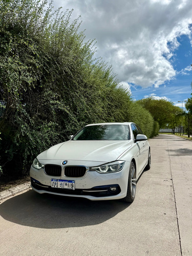 BMW Serie 3 3.0 330i Sedan Sport Line 252cv