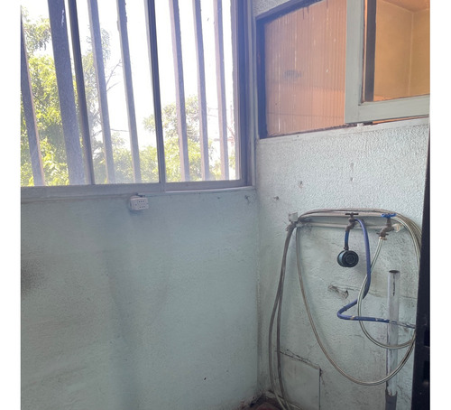 Oportunidad! Venta Departamento 3 Dormitorios, 1 Baño.