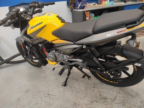 Bajaj Rouser Ns 125