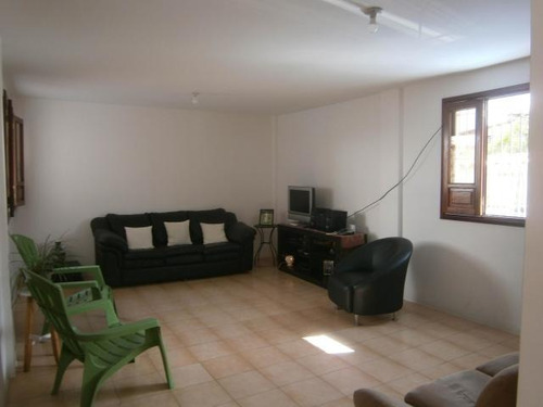 Imagen 3 de 14 de Julio Latouche Rentahouse Vende Apartoquinta En Trigal Norte 22-4165