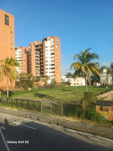 Vendo Lote 3552 M2 Vía Principal Sur De Cali