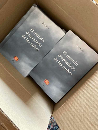 Libro El Mundo Despiadado De Las Nubes De José Lupia