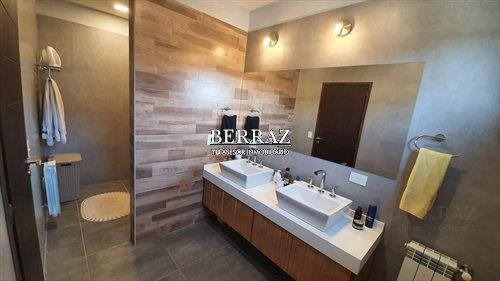Imagen 18 de 22 de Casa Venta 5 Ambientes San Francisco - Villanueva