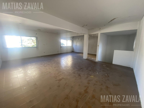 Venta C/ Renta De Excelente Local Sobre Av Beiro En Villa Devoto