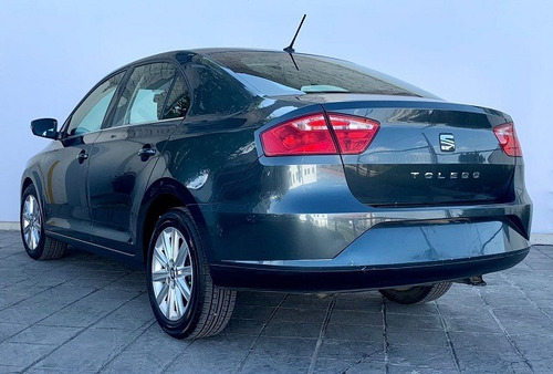 Imagen 11 de 13 de Seat Toledo Style 1.4 4 Puertas