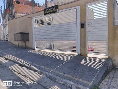 Imagem 3 de 6 de Sobrado Para Locação Em Itaquera