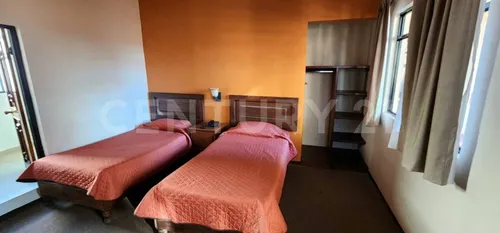Oportunidad, Hotel Ubicado A Un Costado Del Teatro Calderón Y Catedral