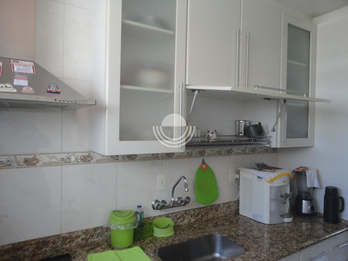 Imagem 8 de 14 de Apartamento À Venda Em Cambuí - Ap007270