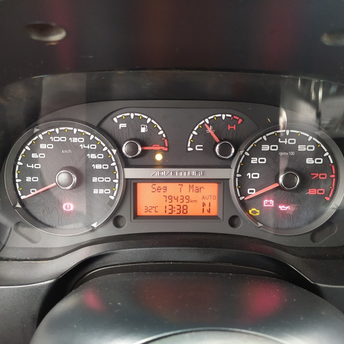 Imagem 8 de 10 de Fiat Strada Adv Extreme Cd 1.8 Flex Aut Completo 2016