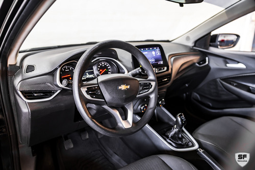 Chevrolet Onix plus 1.0 Lt 4p