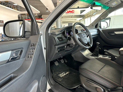 JAC T6 Luxury 2.0 VVT