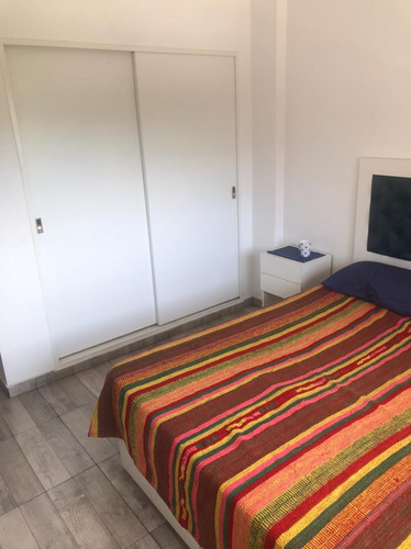 Imagen 10 de 14 de Excelente Departamento 2 Ambientes En Moron, Como Nuevo
