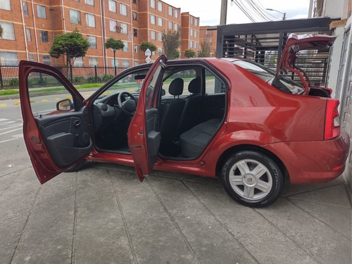 Renault Logan Entry Familier 1.4 Cc