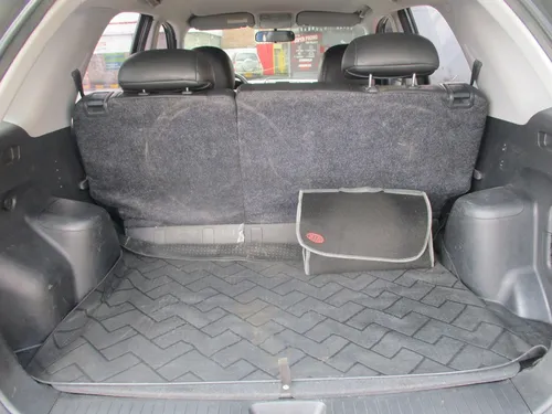 Kia New Sportage Lx 4x2 2000cc Mt Aa