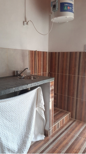 Imagen 20 de 30 de Una Casa Y Tres Departamentos En Venta En Merlo San Luis.