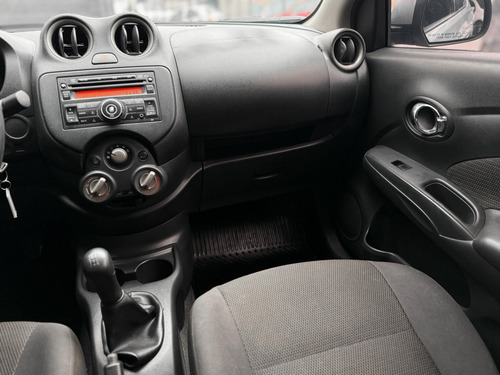 Nissan Versa 1.6 SL 16V FLEX 4P MANUAL