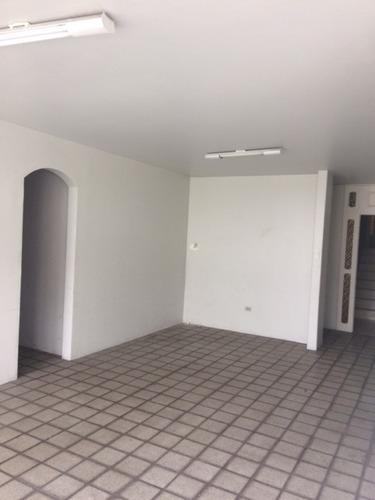 Imagem 1 de 20 de Melhor 05 Quartos, 04 Vagas, 300m2, Todo 1ºandar No Torreão Aceito Imóvel Ou Automóvel - Ap00012 - 67662202