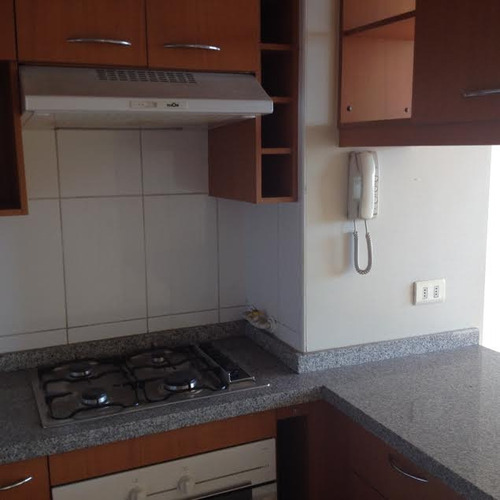 Arriendo Dpto 1 D/1b Metro Toesca