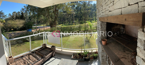Venta Apartamento 2 Dormitorios Y Parrillero Parque Miramar