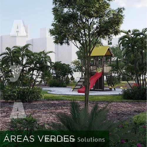 Casa En Venta Incluye 4 Paneles Solares, 3 Recamaras, 2 Niveles, Av. Petempich, Playa Del Carmen