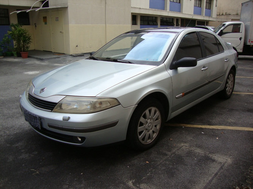Renault Laguna 3.0 V6 Privilége