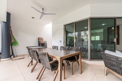Casa En Venta En Fraccionamiento Burgos Bugambilias