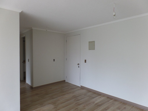 $560.000.- Se Arrienda Departamento Primer Piso