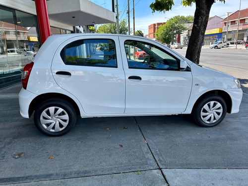 Toyota Etios 1.5 X 6mt My19