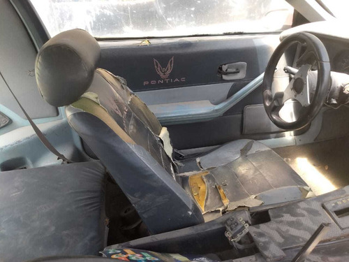 Imagen 15 de 15 de Pontiac Firebird 1985 Completo O Por Partes El Chatarral