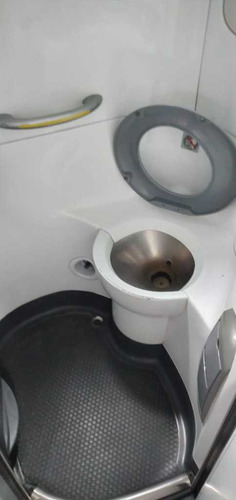 Imagem 13 de 15 de Micro Ônibus Marcopolo Sênior Seminovo Executivo Wc Mercedes