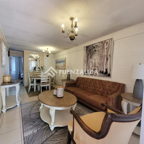 Casa En Venta De 3 Dorm. En Cerrillos