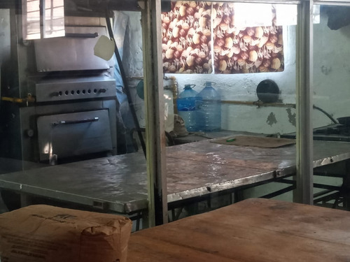 Imagen 5 de 30 de Panaderia Fondo De Comercio Zona Puerto San Clemente