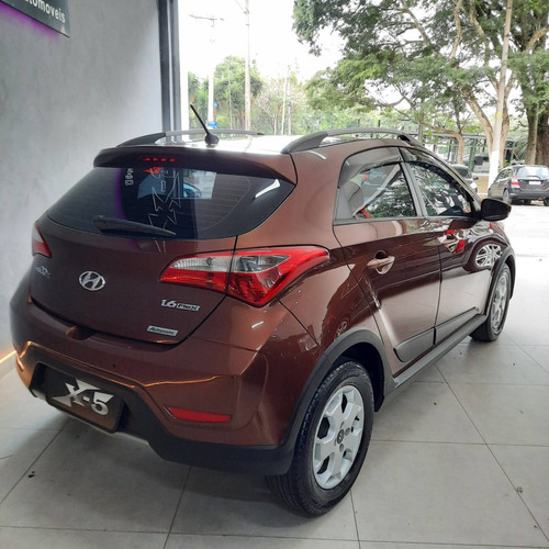 Imagem 3 de 9 de Hyundai Hb20x 1.6 16v Premium Flex 4p Automático