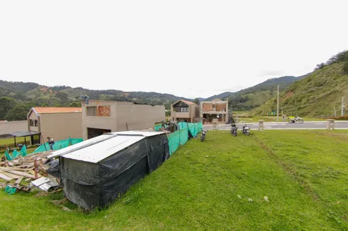 Lote En Venta En El Retiro. Cod V11853