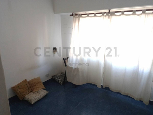 Imagen 7 de 22 de Venta En Bloque 2 Ph Con Patio, Terraza Y Cochera En San Andres