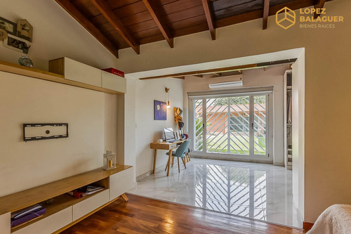 Casa 4 Amb En Ciudad Evita - Apto Credito - Pileta