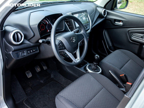 Imagen 11 de 25 de Suzuki Celerio 1.0 Gl Extra Full | Permuta / Financia