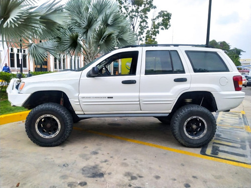 Imagen 2 de 11 de Jeep Grand Cherokee