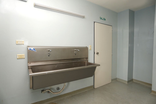 Alquiler Centro Médico, Con Habilitación, Equipado Con Quirófano Ambulatorio