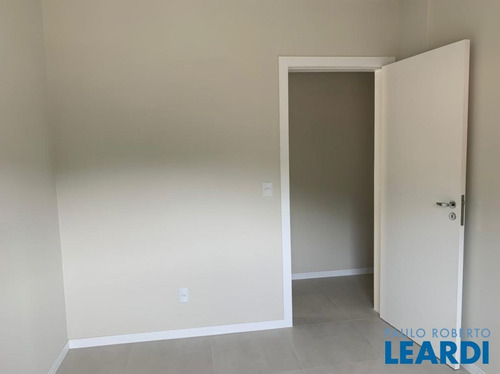 Imagem 11 de 14 de Apartamento - Itacorubi - Sc - 634309