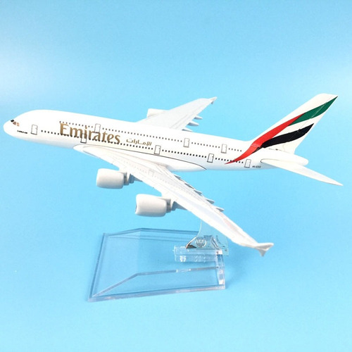 Imagen 1 de 6 de Airbus A380, 1:500, Compañía Emirates, Para El Escritorio!