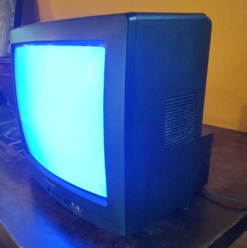 Imagen 2 de 4 de Televisor Sharp Tv 13 Pulgadas